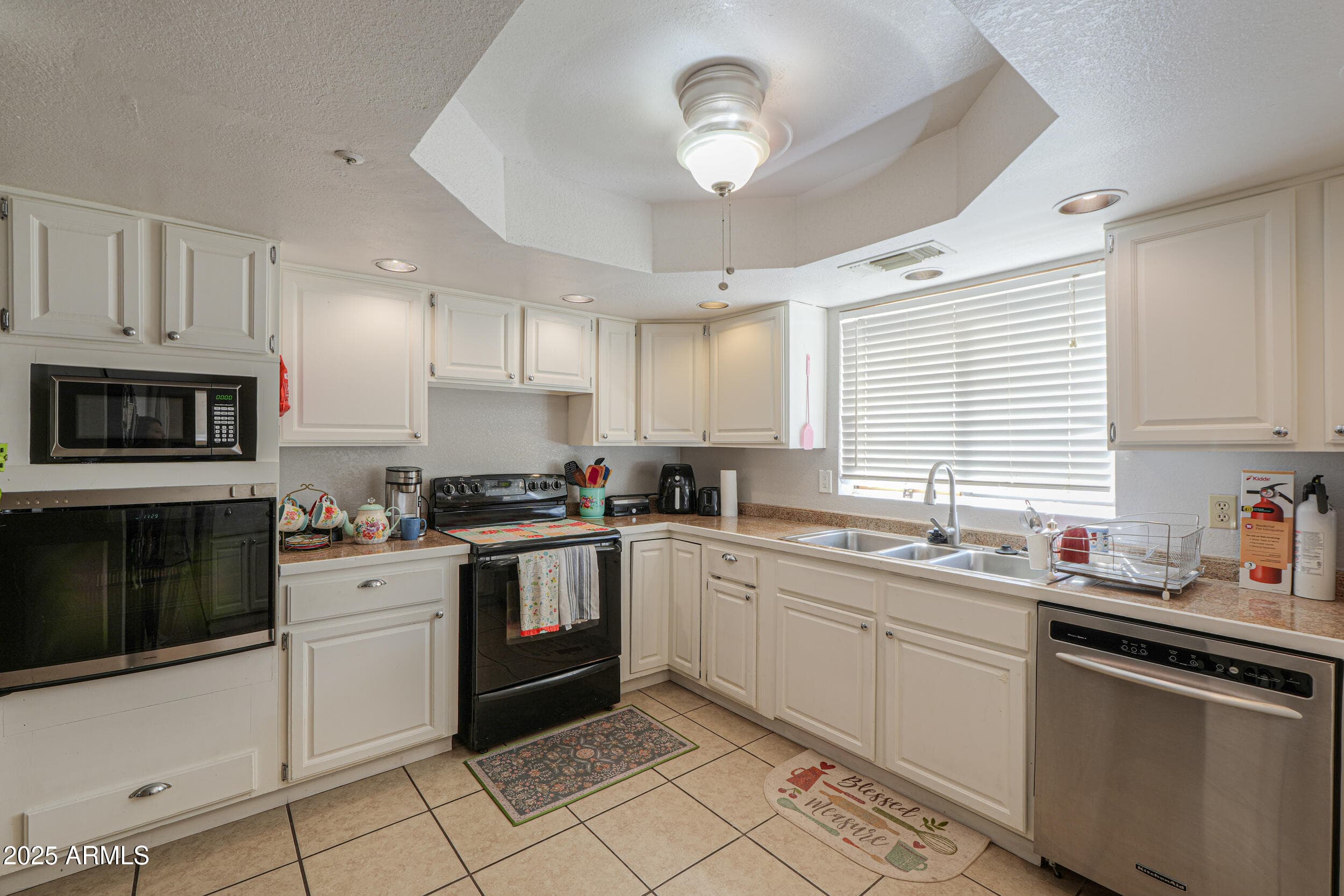 1802 N Center Avenue, Casa Grande, AZ 85122 — photo 13 of 28