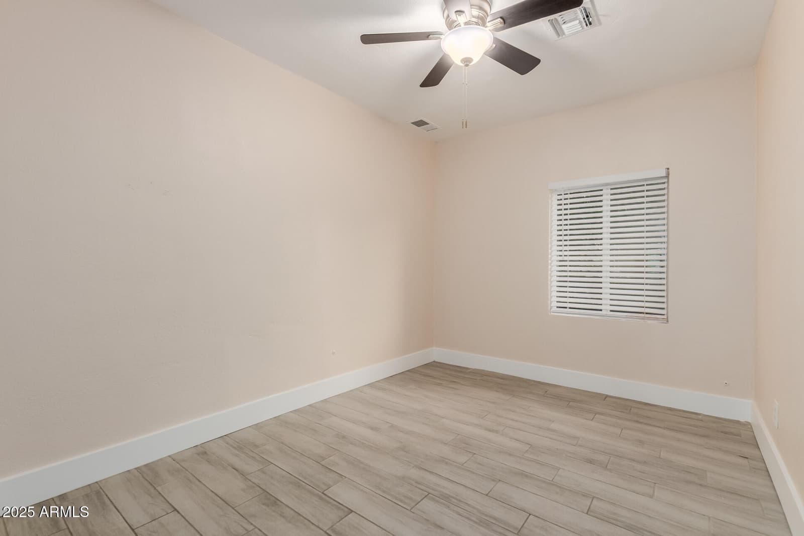 2128 W Georgia Avenue, Phoenix, AZ 85015 — photo 16 of 26