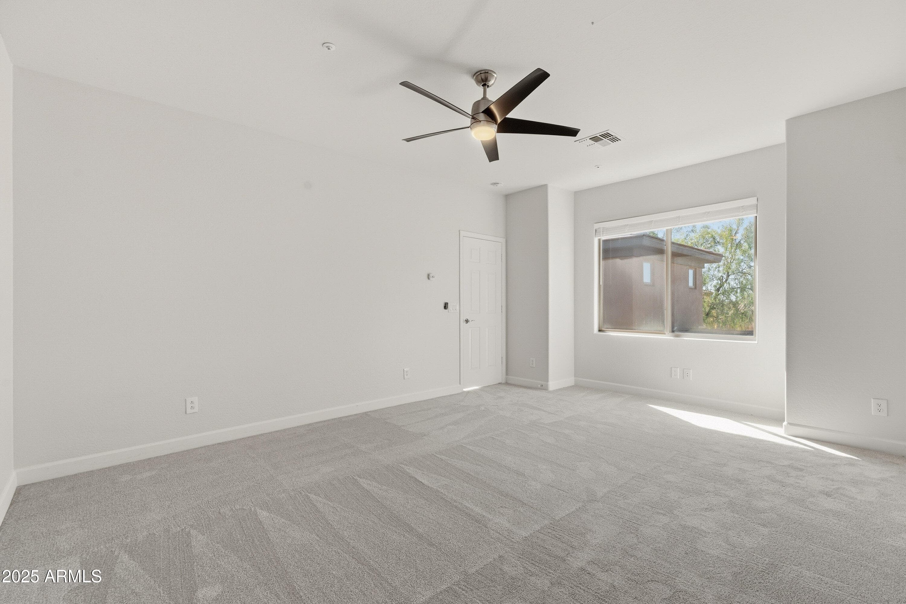 32029 N 20TH Lane, Phoenix, AZ 85085 — photo 18 of 33