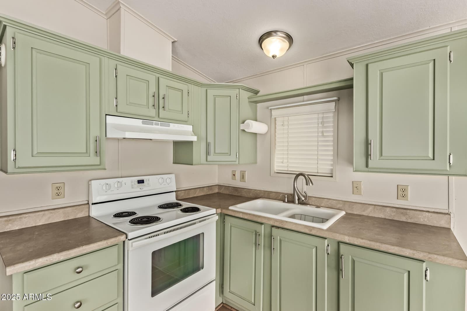111 S GREENFIELD Road 647, Mesa, AZ 85206 — photo 9 of 29