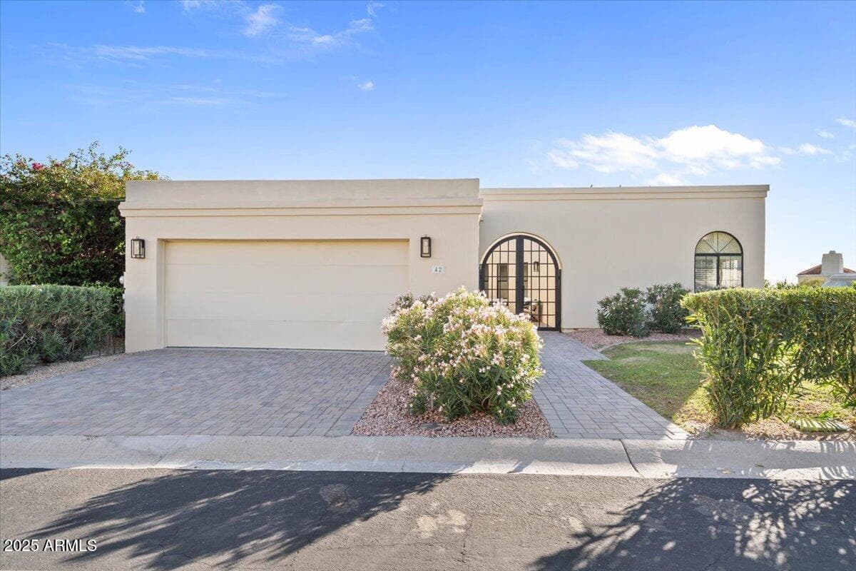 3800 E LINCOLN Drive 42, Phoenix, AZ 85018 — photo 3 of 51
