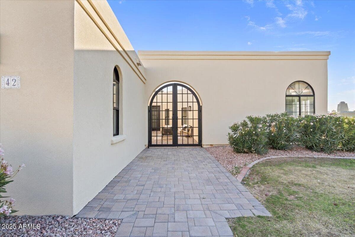 3800 E LINCOLN Drive 42, Phoenix, AZ 85018 — photo 4 of 51