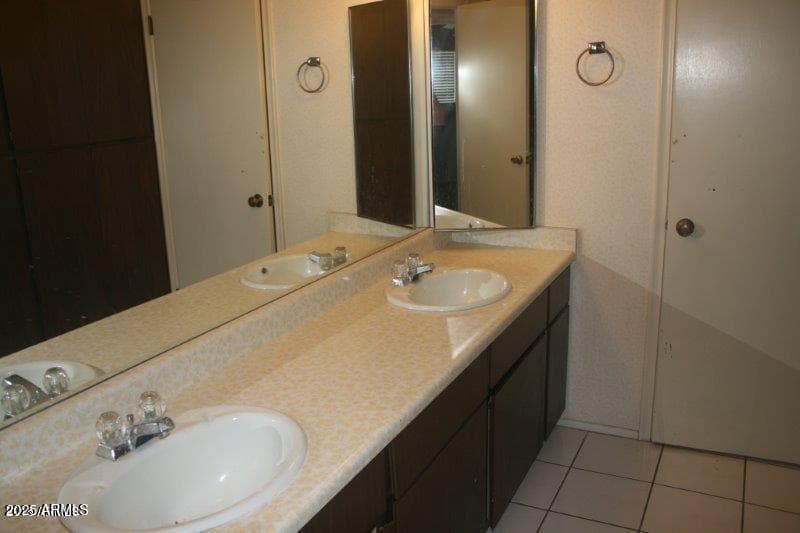804 N ALZORA Way, Tolleson, AZ 85353 — photo 20 of 44