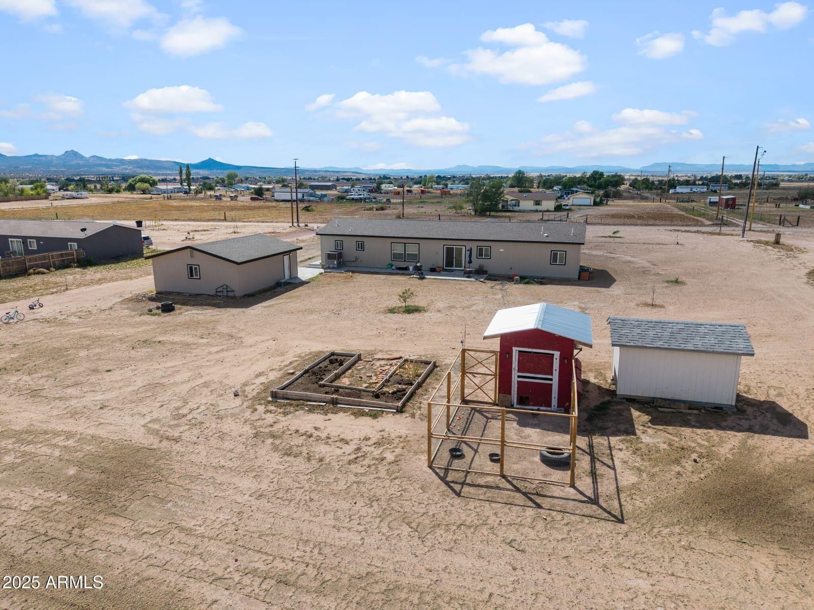 25221 N MITCHELL Road, Paulden, AZ 86334 — photo 23 of 24