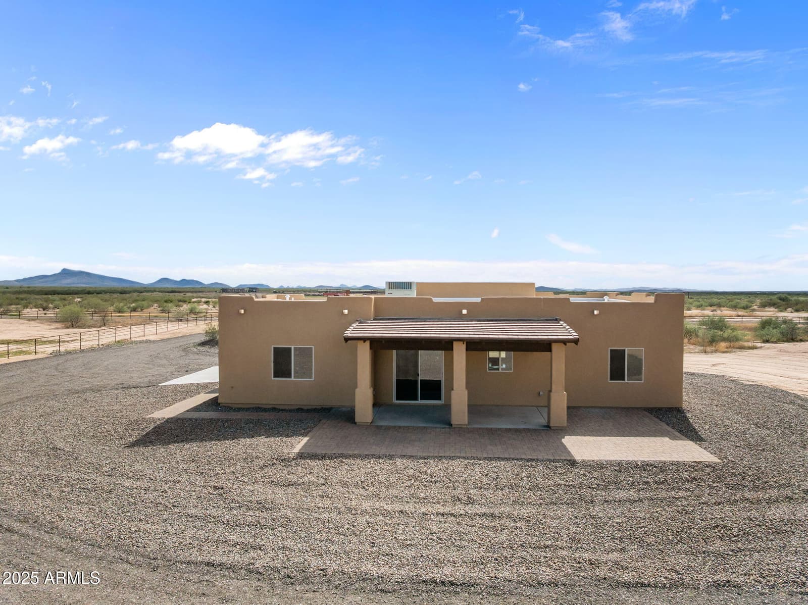 47562 W Ray Street, Aguila, AZ 85320 — photo 4 of 32