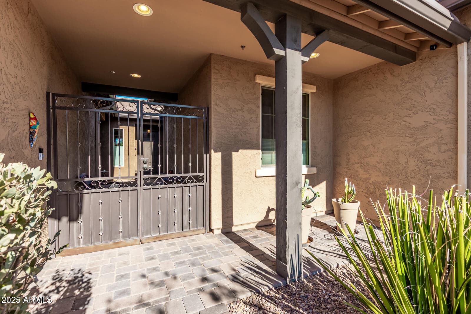 9814 W ROWEL Road, Peoria, AZ 85383 — photo 5 of 33