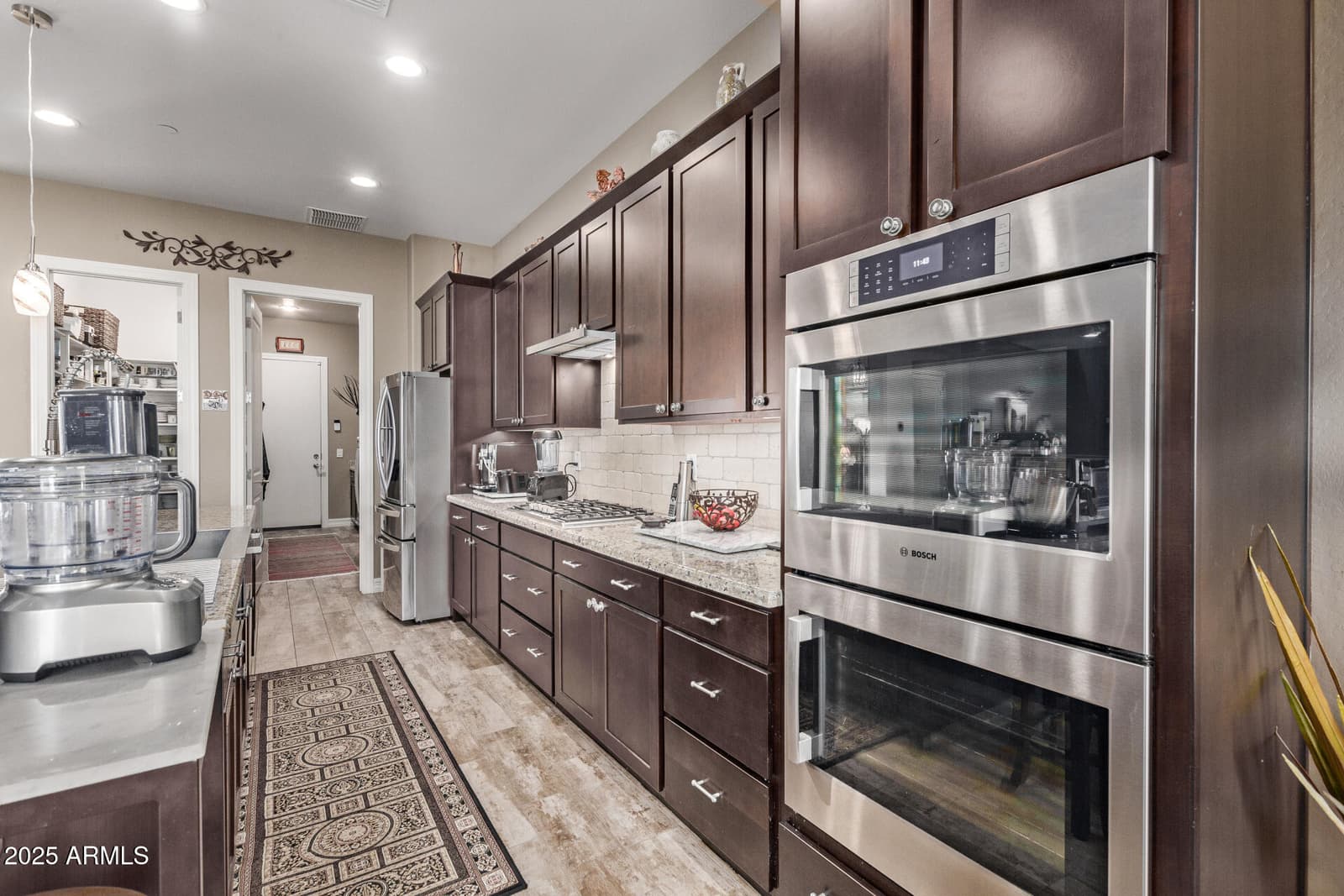 9814 W ROWEL Road, Peoria, AZ 85383 — photo 17 of 33