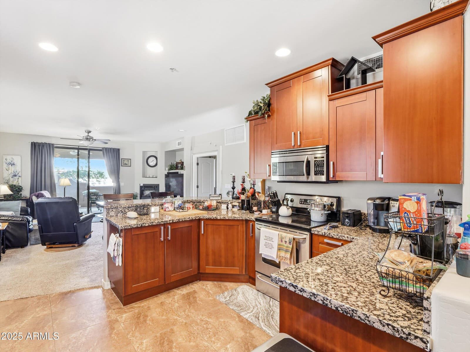 11011 N ZEPHYR Drive 101, Fountain Hills, AZ 85268 — photo 1 of 68