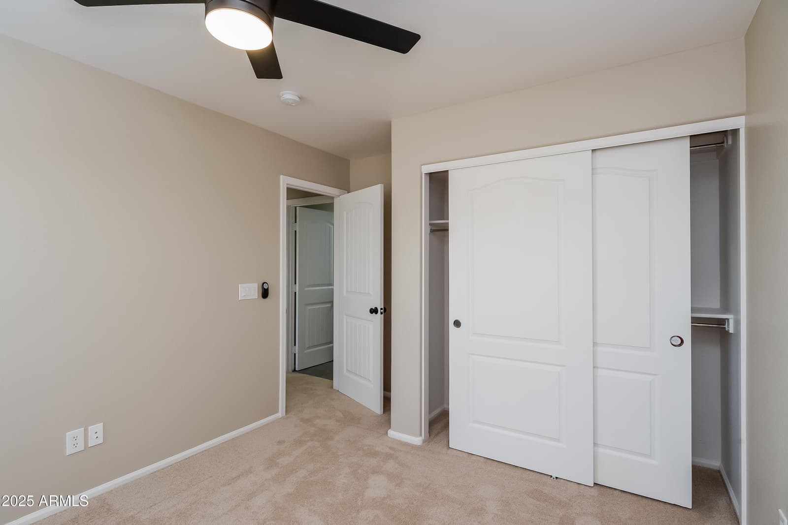 1361 W CORRIENTE Drive, San Tan Valley, AZ 85143 — photo 11 of 15