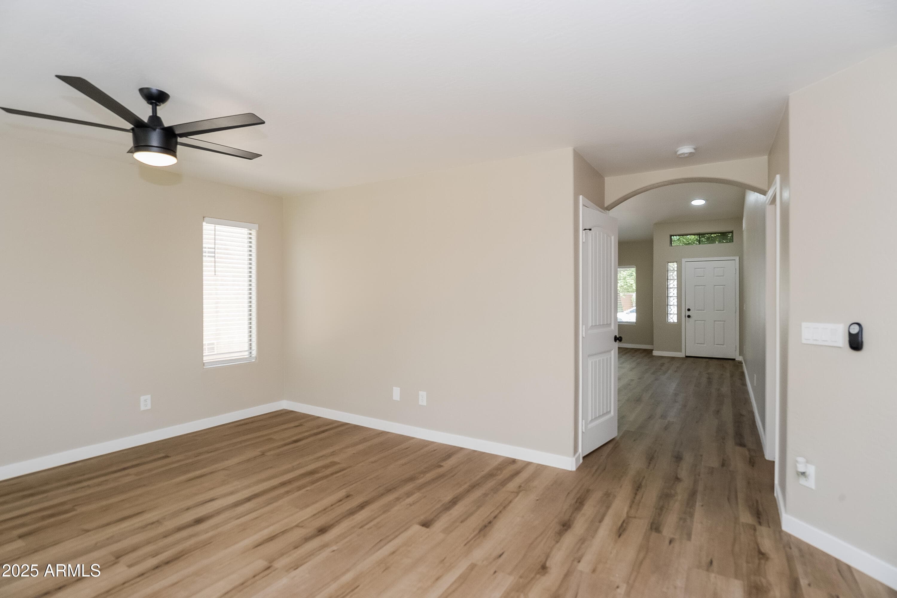 1361 W CORRIENTE Drive, San Tan Valley, AZ 85143 — photo 6 of 15