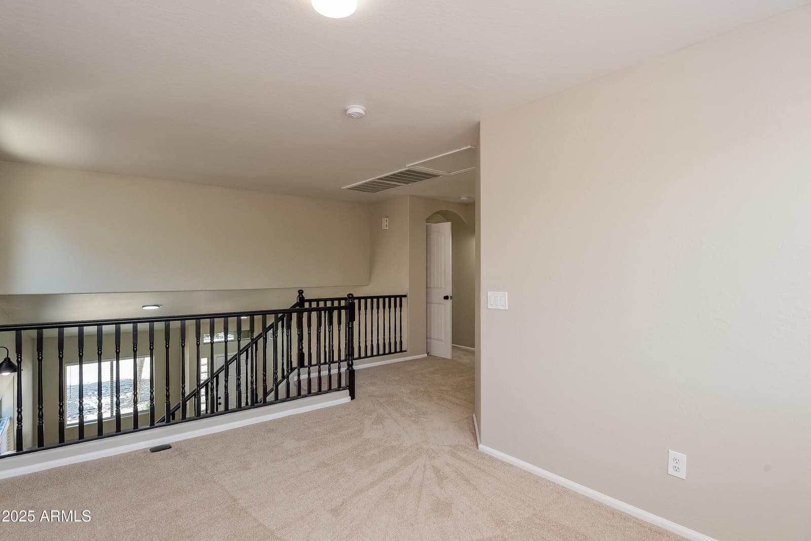 1361 W CORRIENTE Drive, San Tan Valley, AZ 85143 — photo 7 of 15