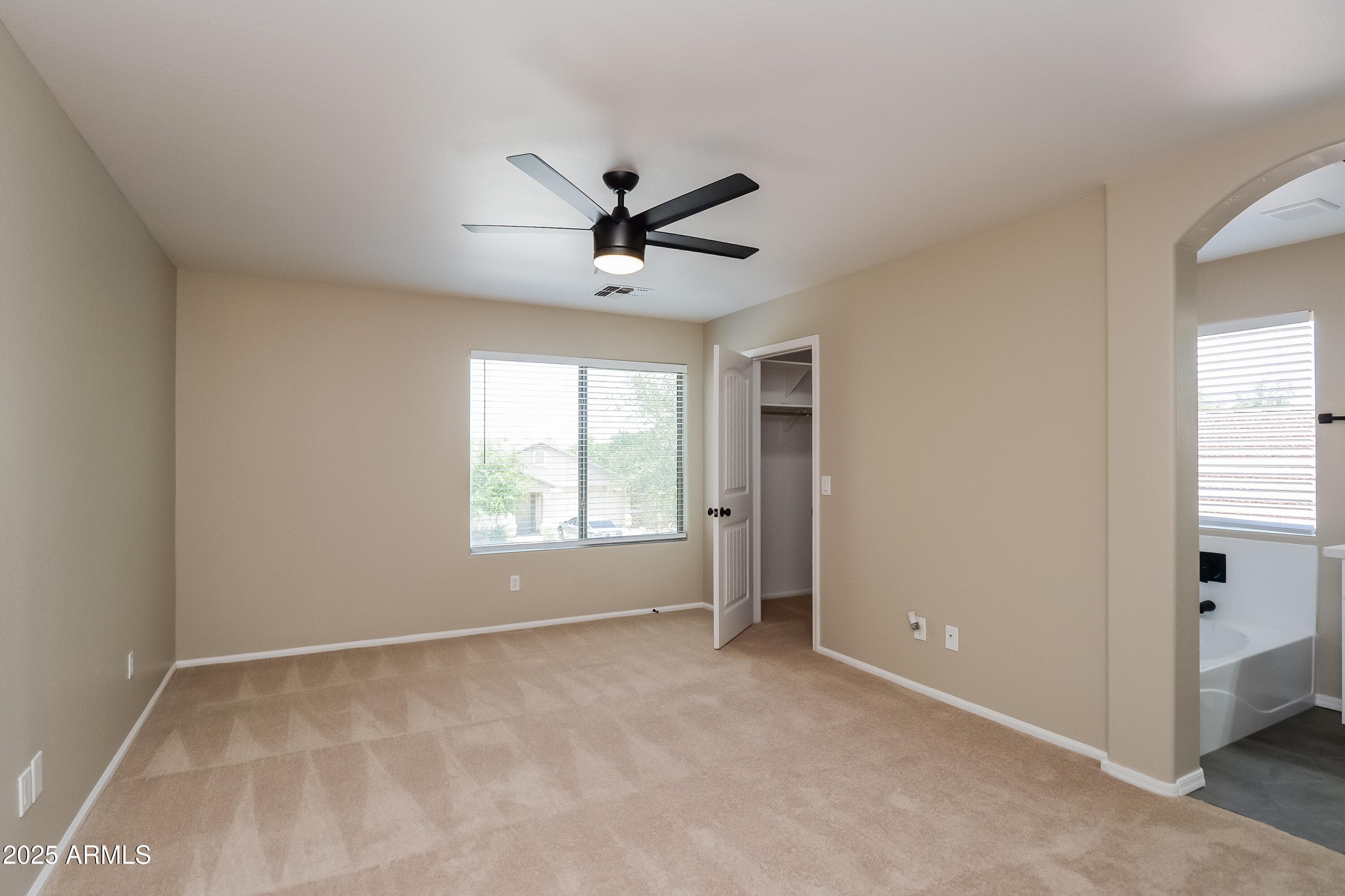1361 W CORRIENTE Drive, San Tan Valley, AZ 85143 — photo 14 of 15