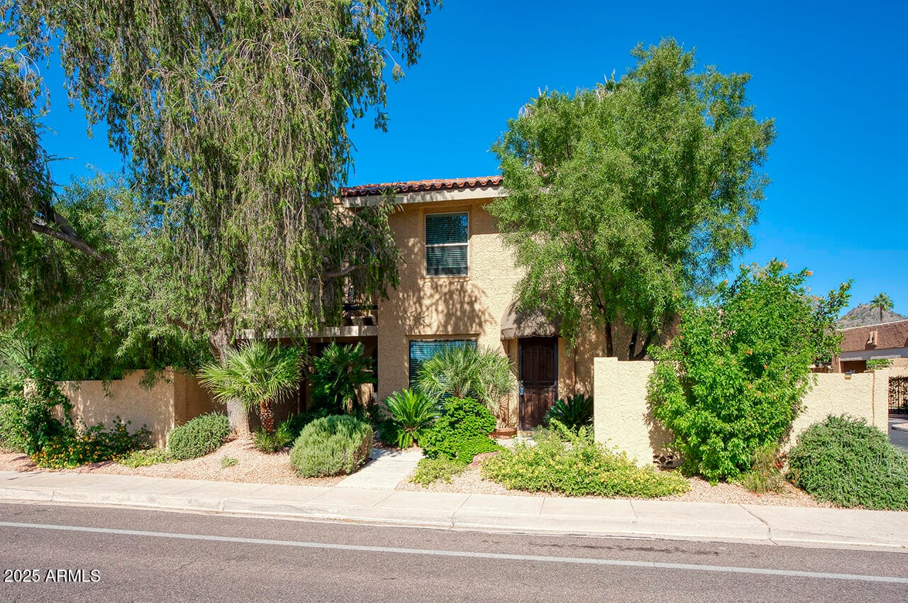 830 E Peoria Avenue 3, Phoenix, AZ 85020 — photo 2 of 31