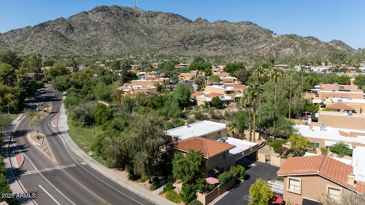 830 E Peoria Avenue 3, Phoenix, AZ 85020 — photo 4 of 31
