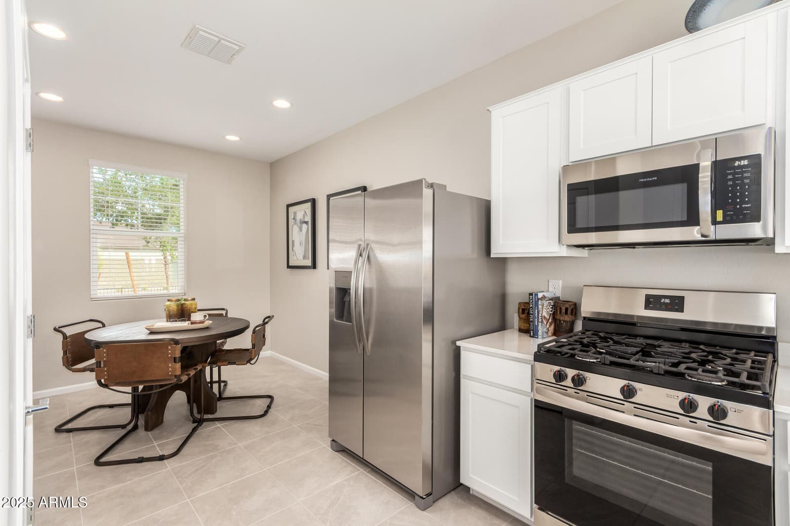25152 N 150TH Lane, Surprise, AZ 85387 — photo 11 of 29