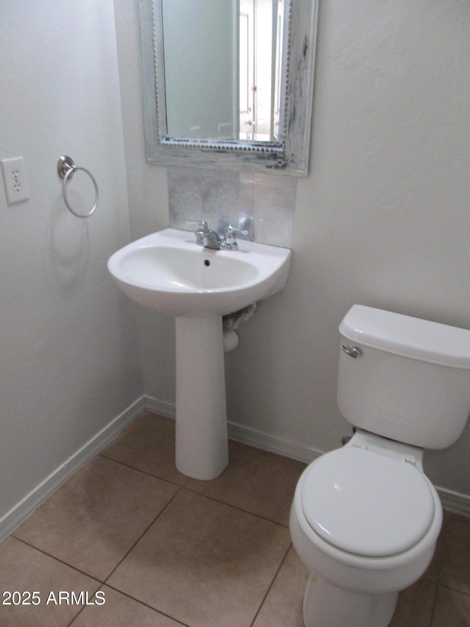 748 W PASEO CELESTIAL, Sahuarita, AZ 85629 — photo 8 of 39