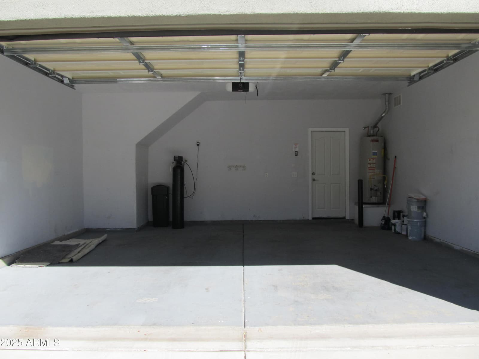 748 W PASEO CELESTIAL, Sahuarita, AZ 85629 — photo 36 of 39