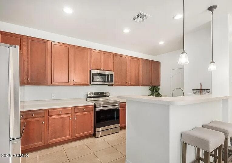 748 W PASEO CELESTIAL, Sahuarita, AZ 85629 — photo 9 of 39