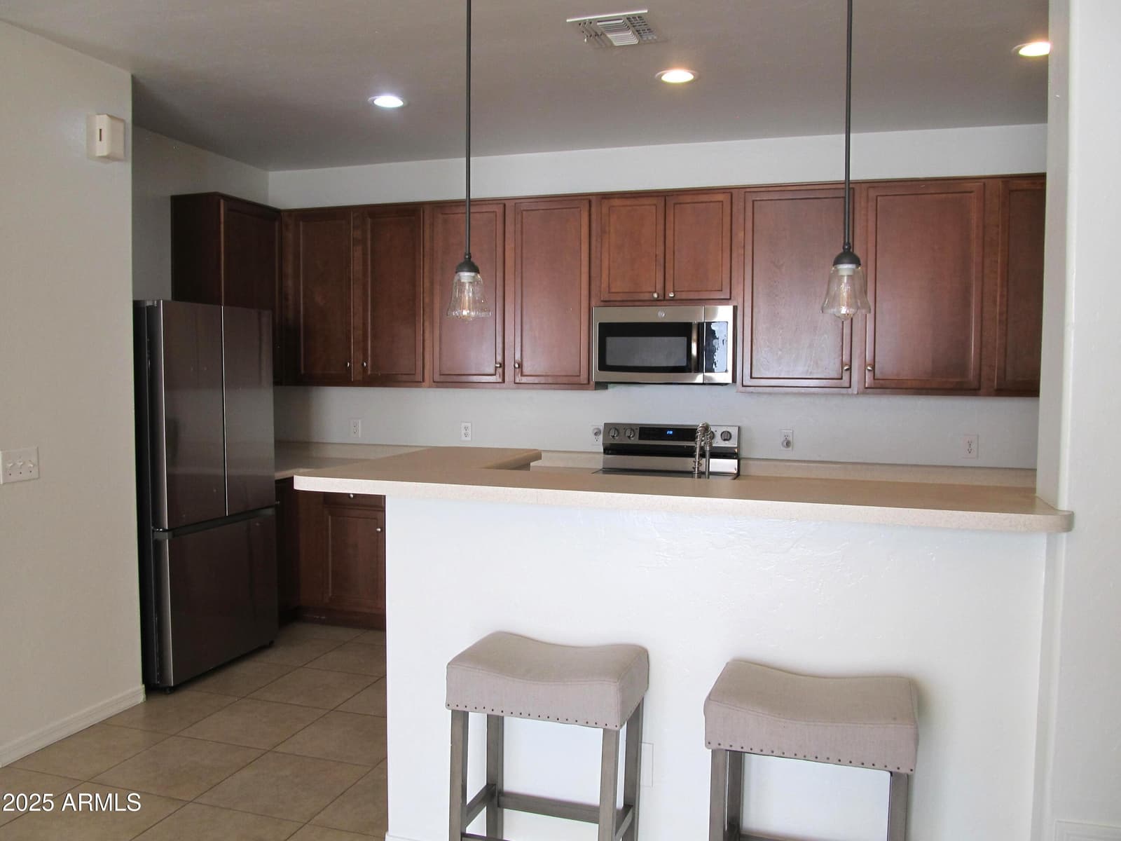 748 W PASEO CELESTIAL, Sahuarita, AZ 85629 — photo 13 of 39