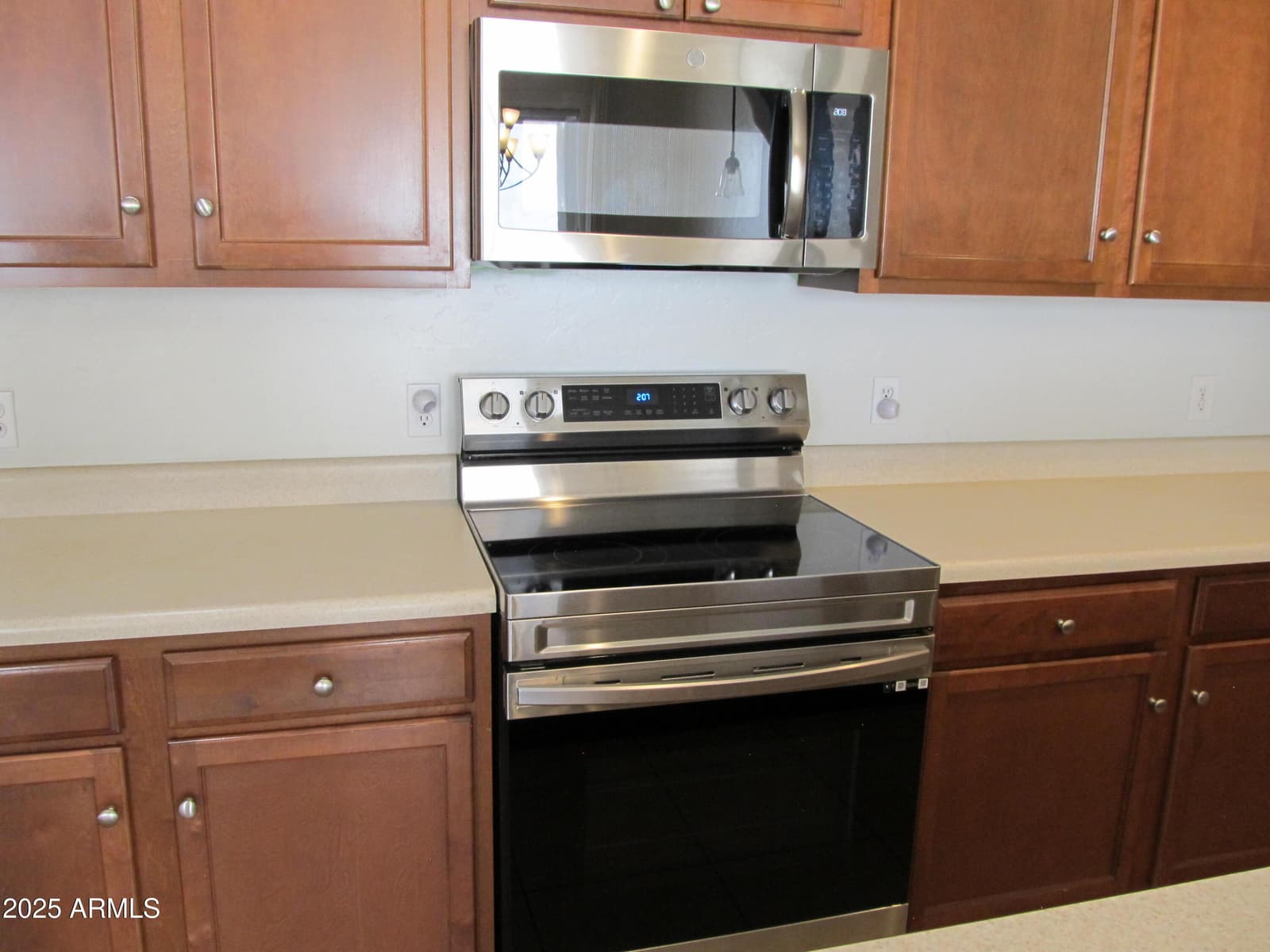 748 W PASEO CELESTIAL, Sahuarita, AZ 85629 — photo 10 of 39