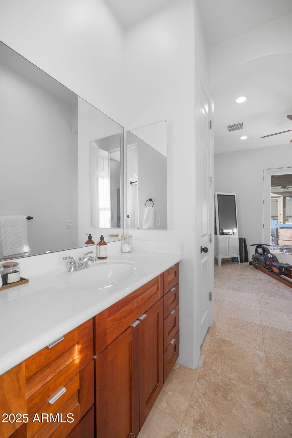 10302 S 16TH Avenue, Phoenix, AZ 85041 — photo 40 of 74