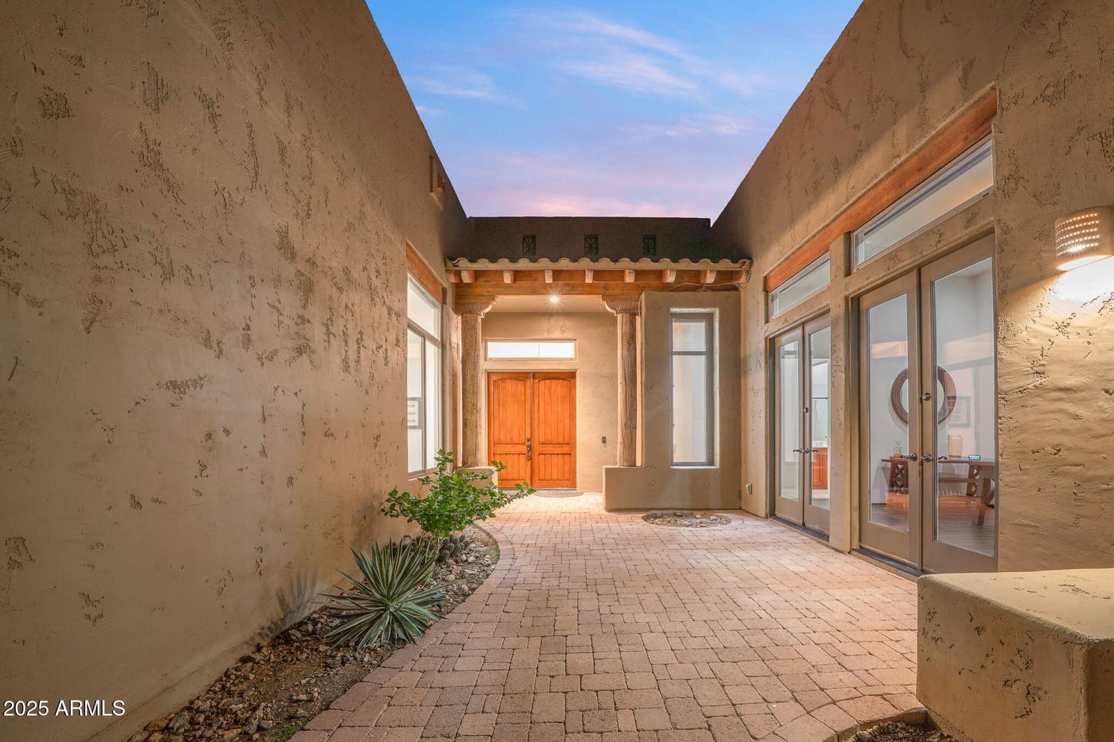 10302 S 16TH Avenue, Phoenix, AZ 85041 — photo 17 of 74