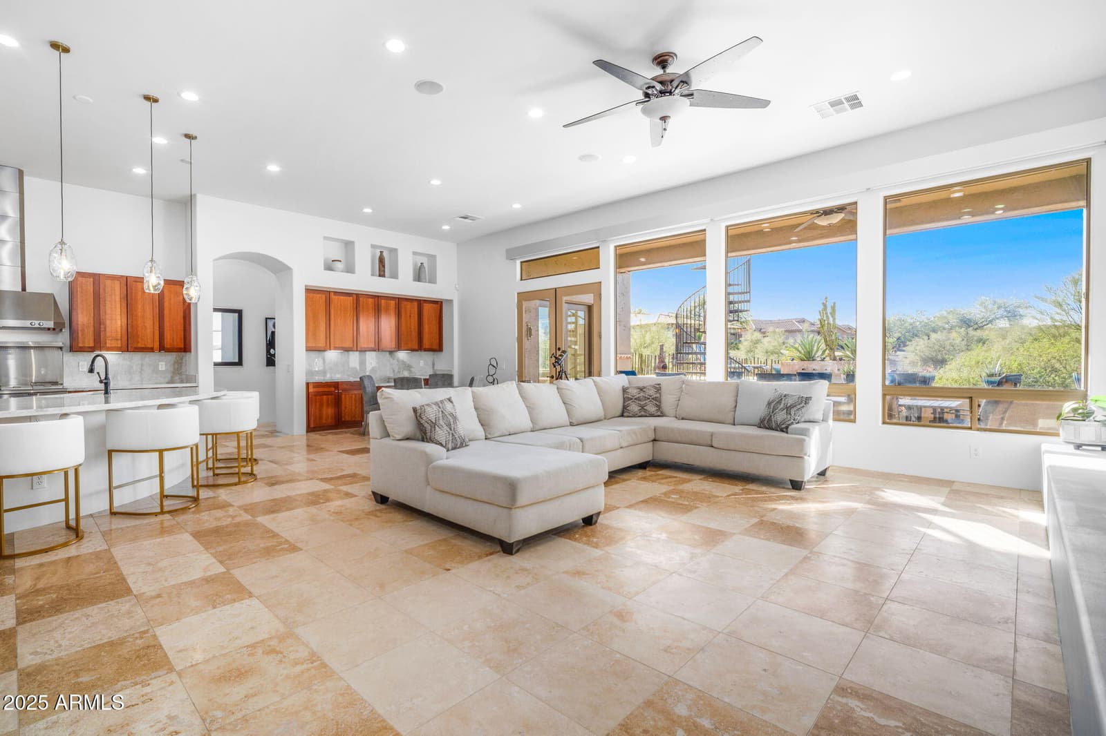 10302 S 16TH Avenue, Phoenix, AZ 85041 — photo 20 of 74
