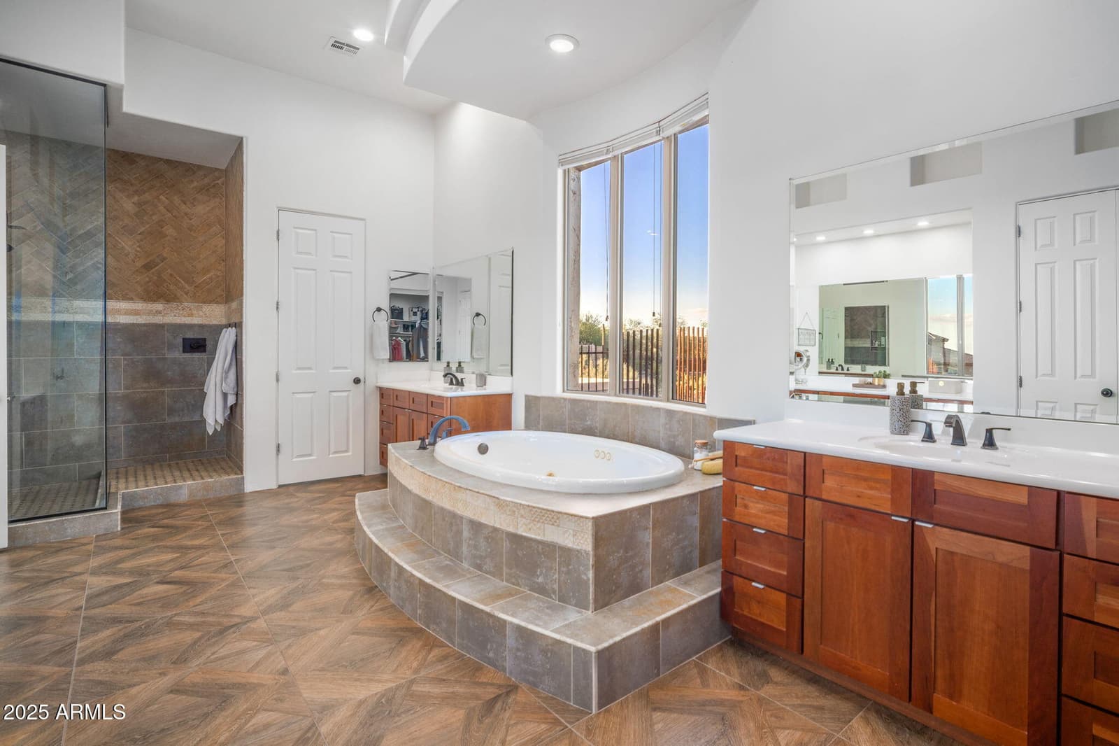 10302 S 16TH Avenue, Phoenix, AZ 85041 — photo 46 of 74