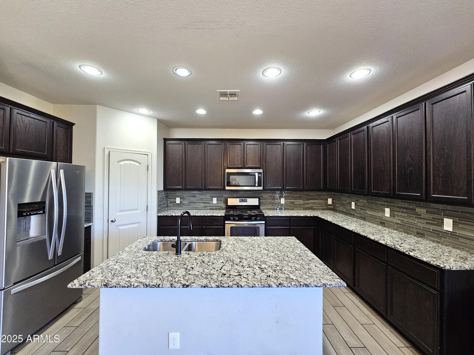 3443 RHAPSODY Drive, Sierra Vista, AZ 85650 — photo 5 of 28