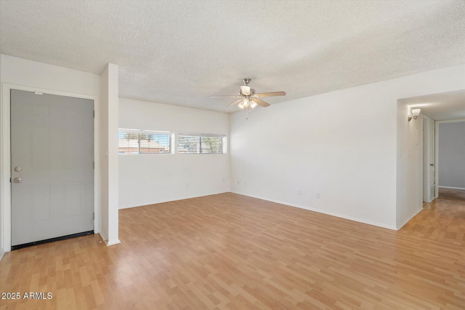 2673 E OAKLEAF Drive, Tempe, AZ 85288 — photo 6 of 20