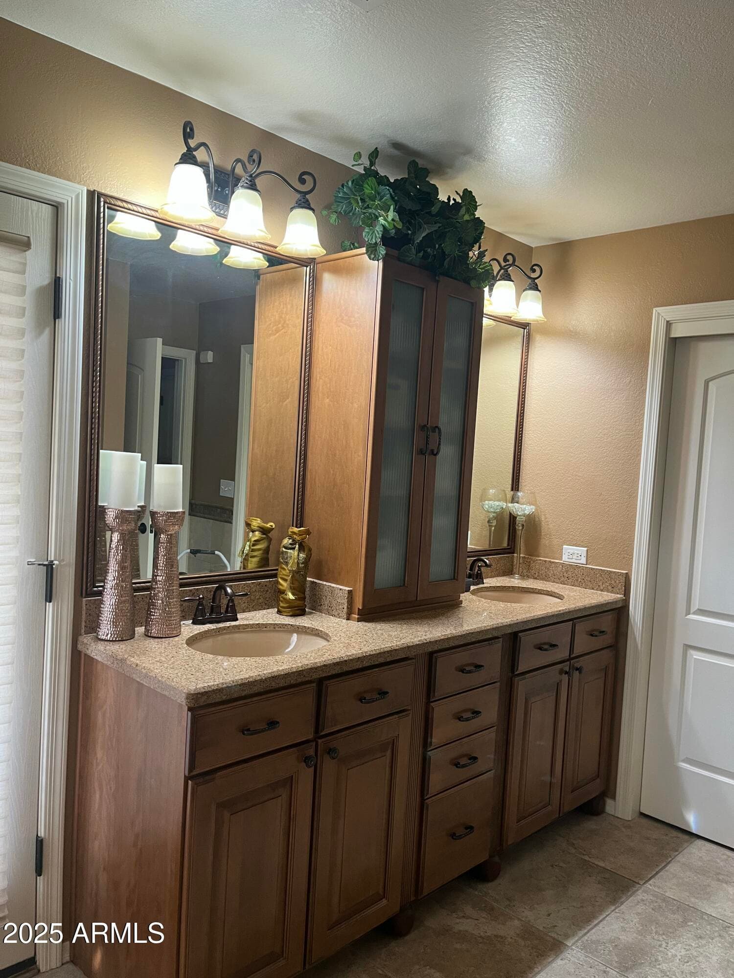 586 W CASA GRANDE LAKES Boulevard N, Casa Grande, AZ 85122 — photo 33 of 54