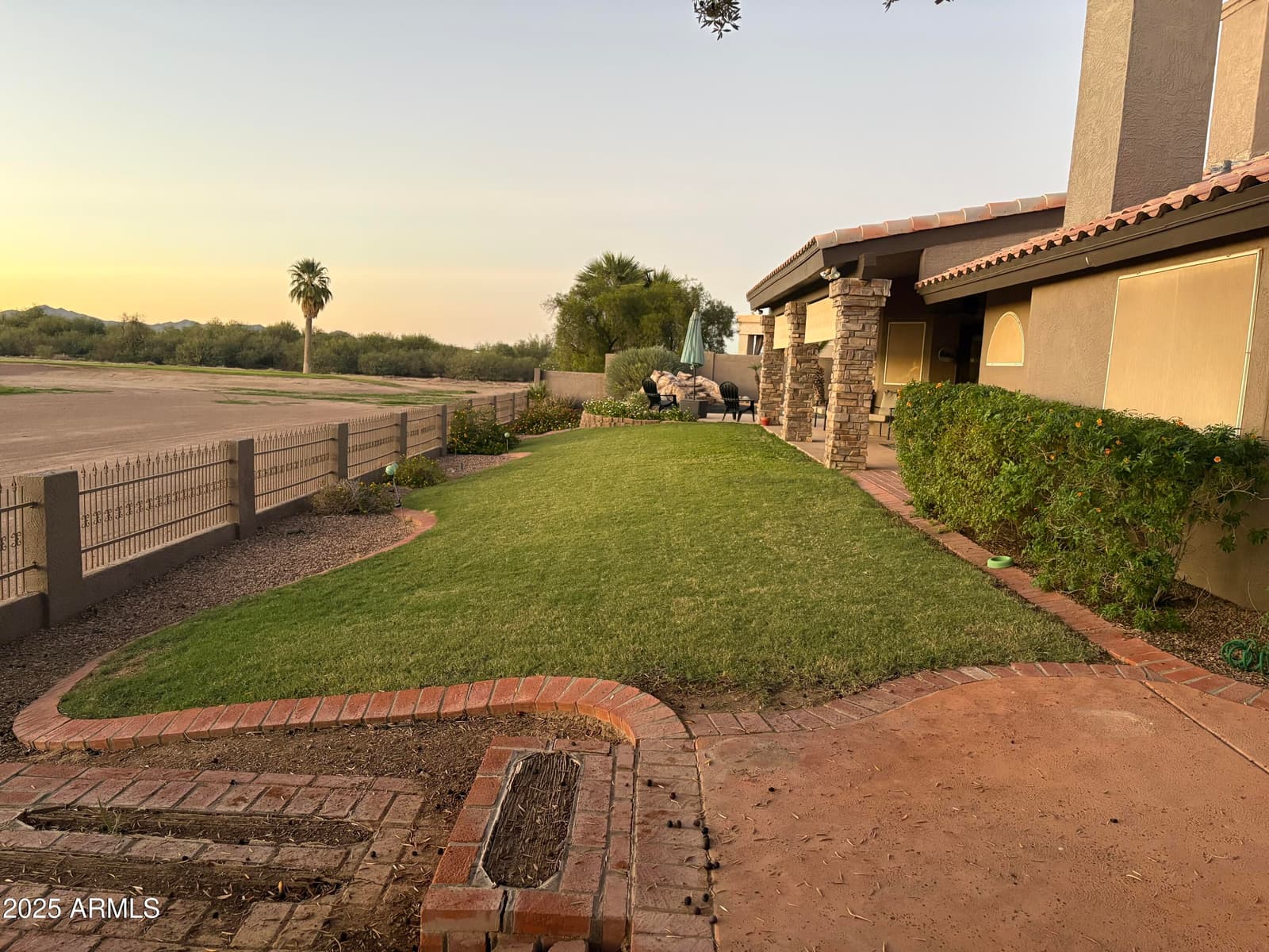 586 W CASA GRANDE LAKES Boulevard N, Casa Grande, AZ 85122 — photo 6 of 54
