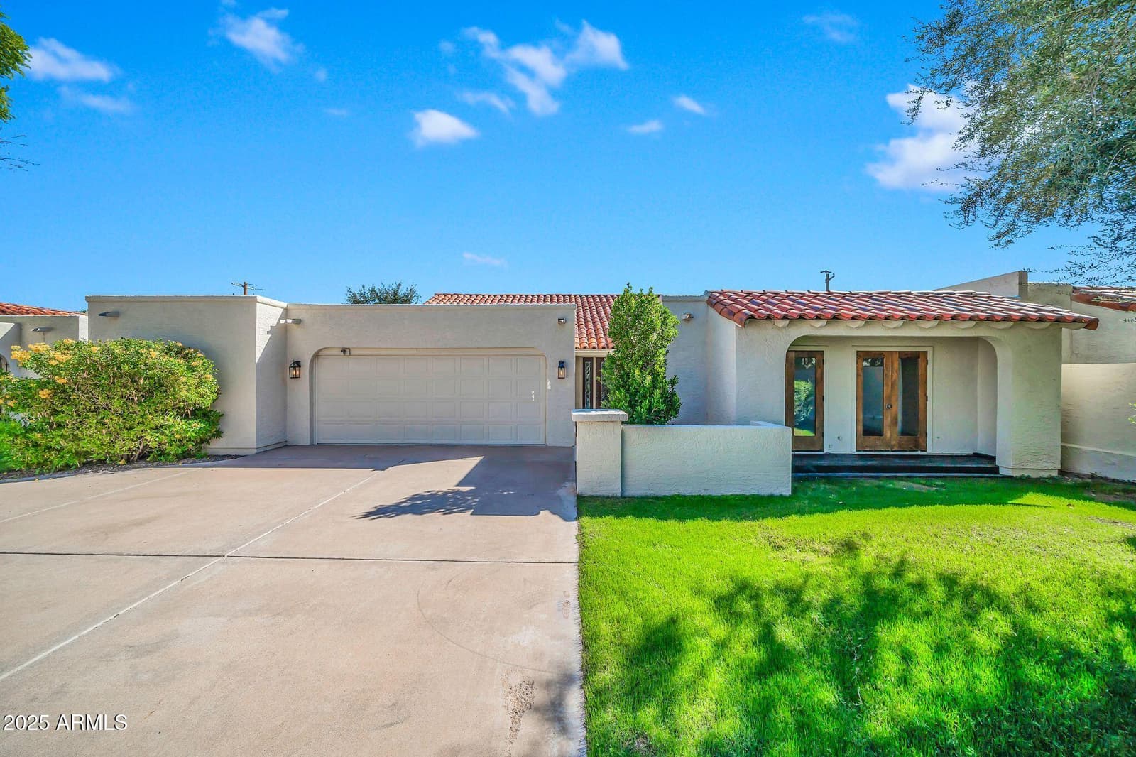 7351 E Keim Drive, Scottsdale, AZ 85250 — photo 1 of 61
