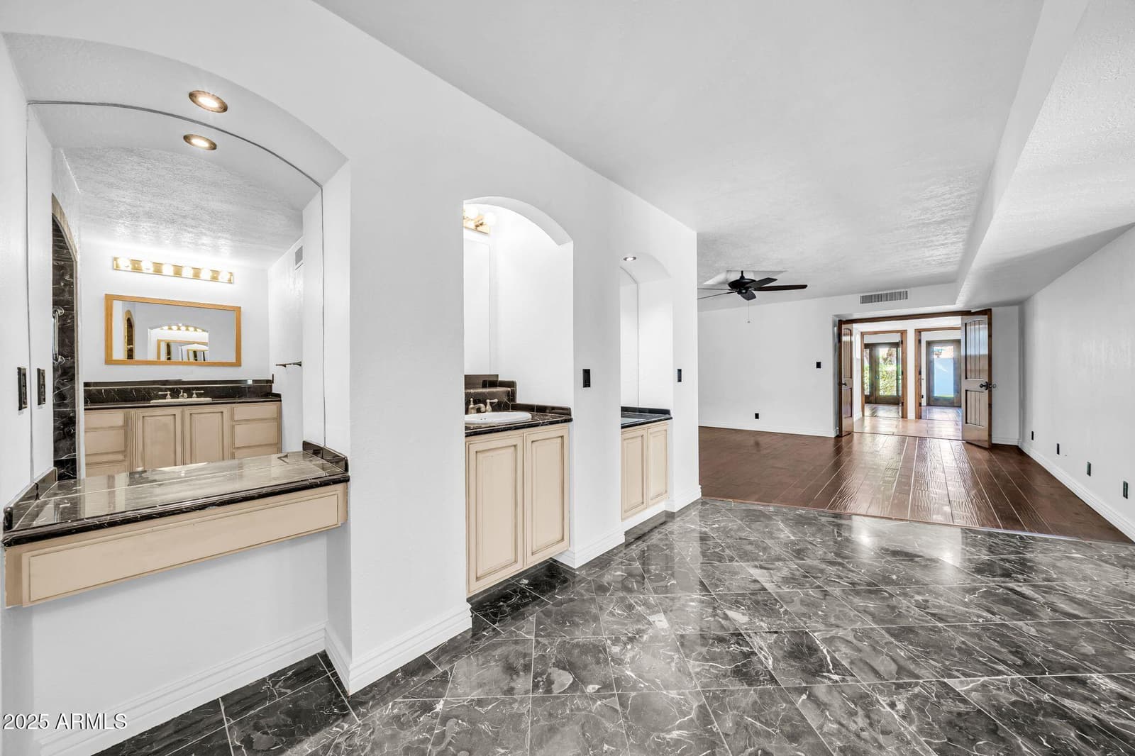 7351 E Keim Drive, Scottsdale, AZ 85250 — photo 21 of 61