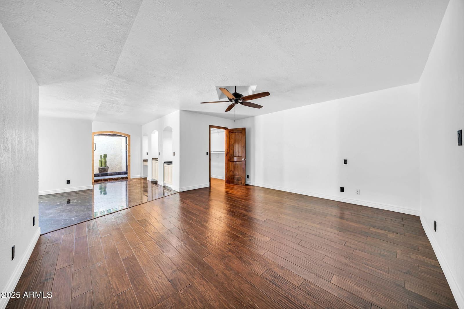 7351 E Keim Drive, Scottsdale, AZ 85250 — photo 18 of 61