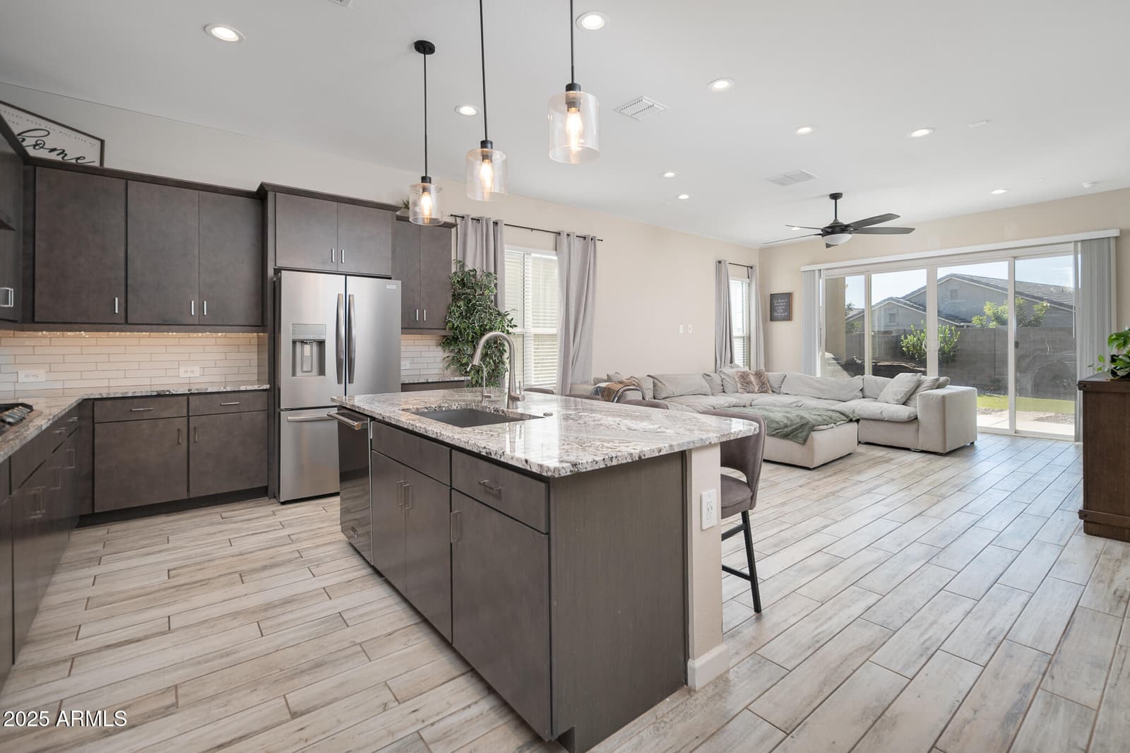 21635 N 102ND Avenue, Peoria, AZ 85382 — photo 4 of 24