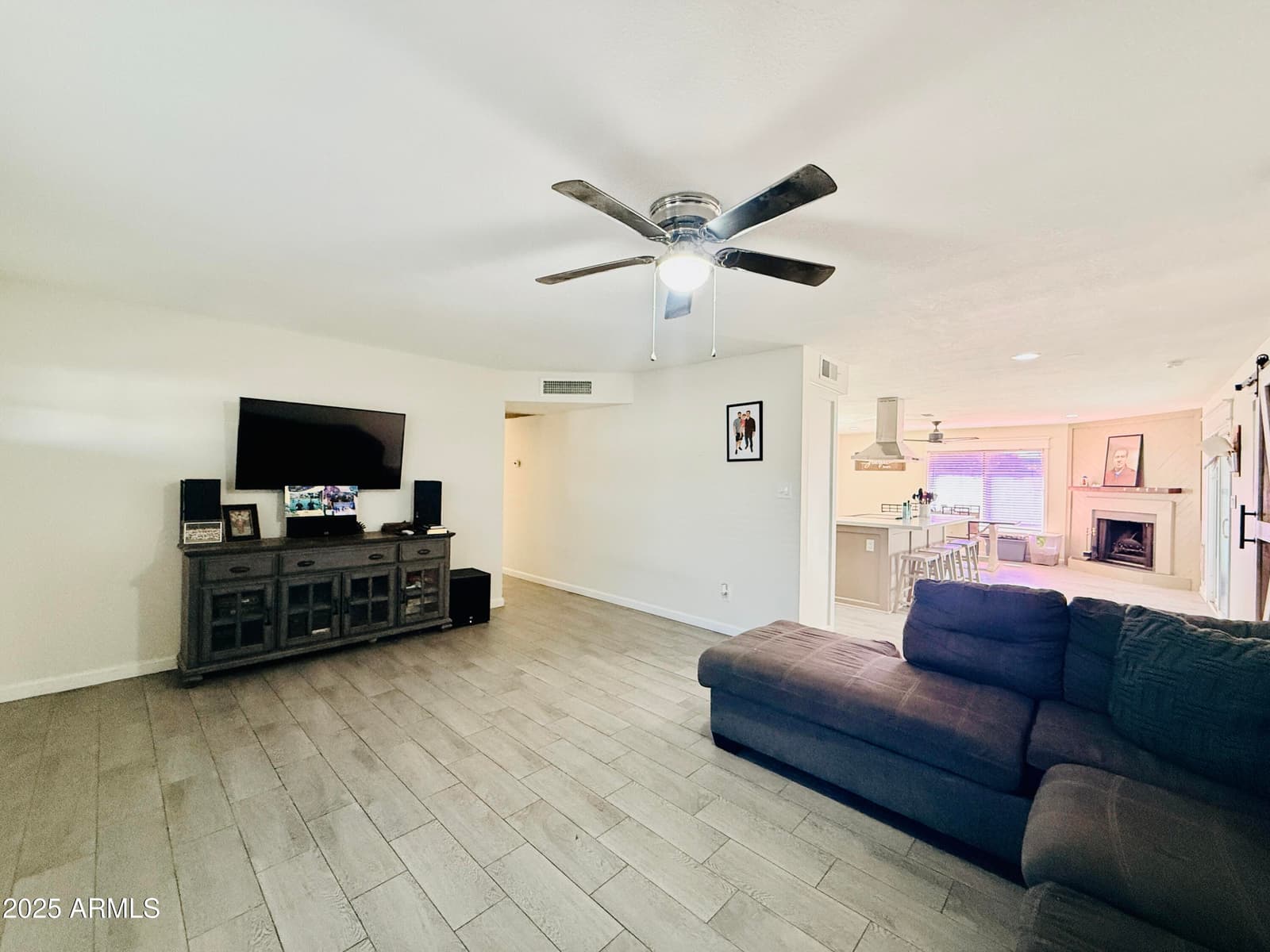 1555 W NARANJA Avenue, Mesa, AZ 85202 — photo 19 of 19