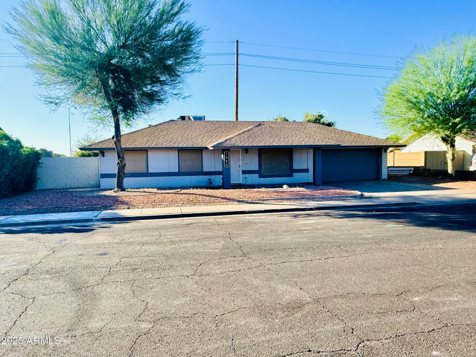 1555 W NARANJA Avenue, Mesa, AZ 85202 — photo 1 of 19