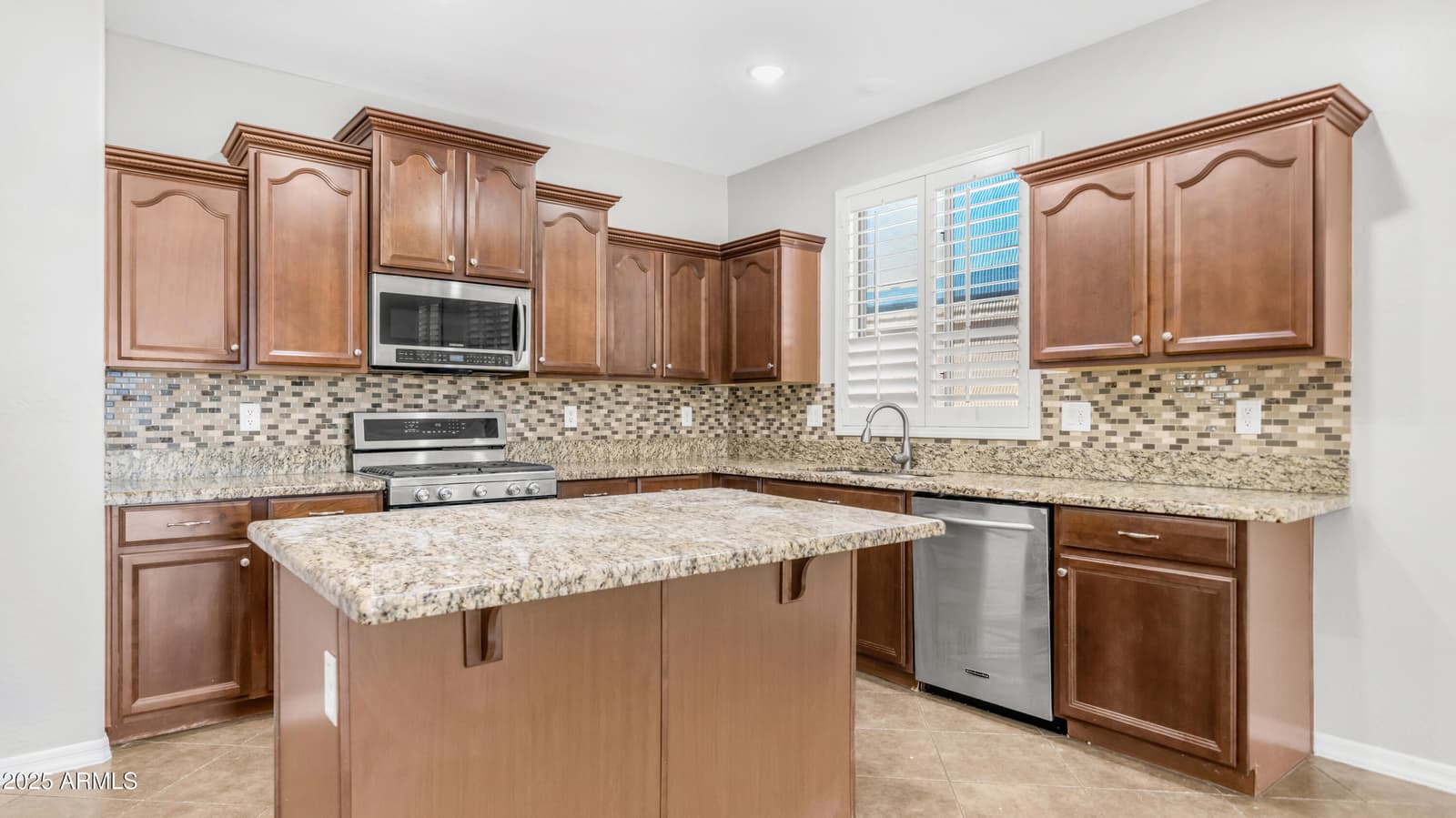 2743 N 144TH Drive, Goodyear, AZ 85395 — photo 10 of 52