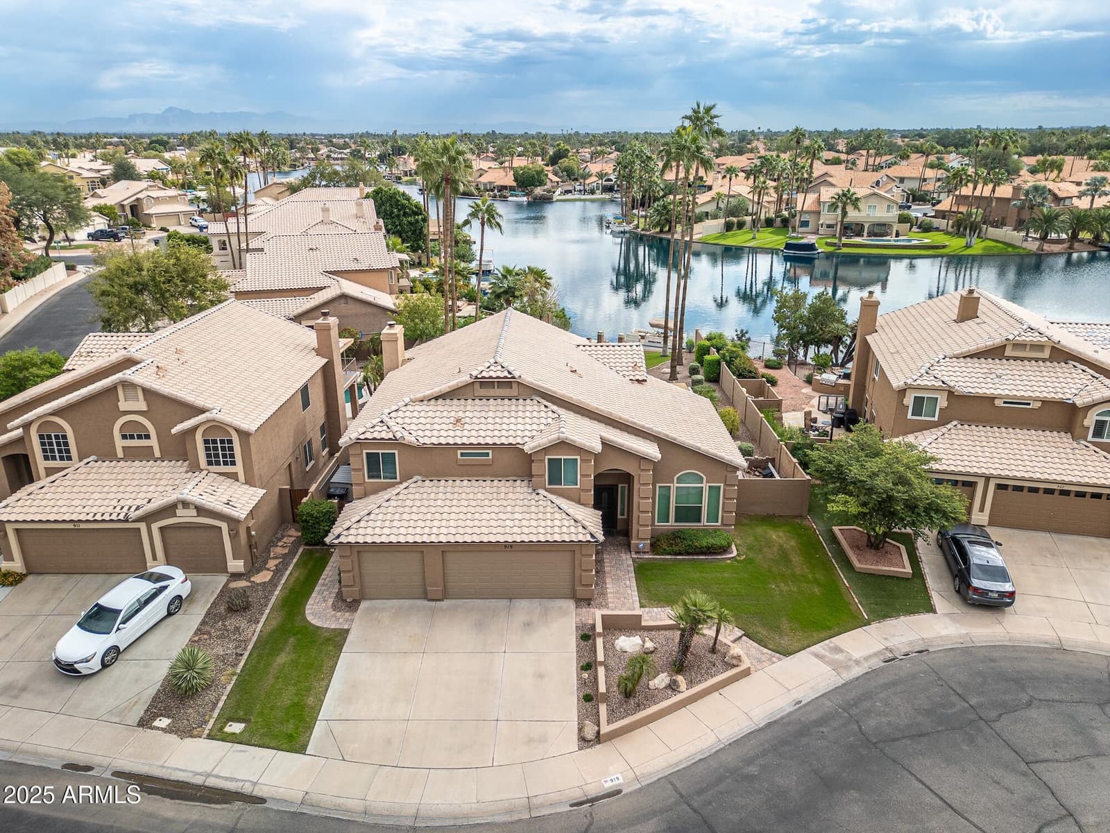 919 S PARADISE Drive, Gilbert, AZ 85233 — photo 44 of 70
