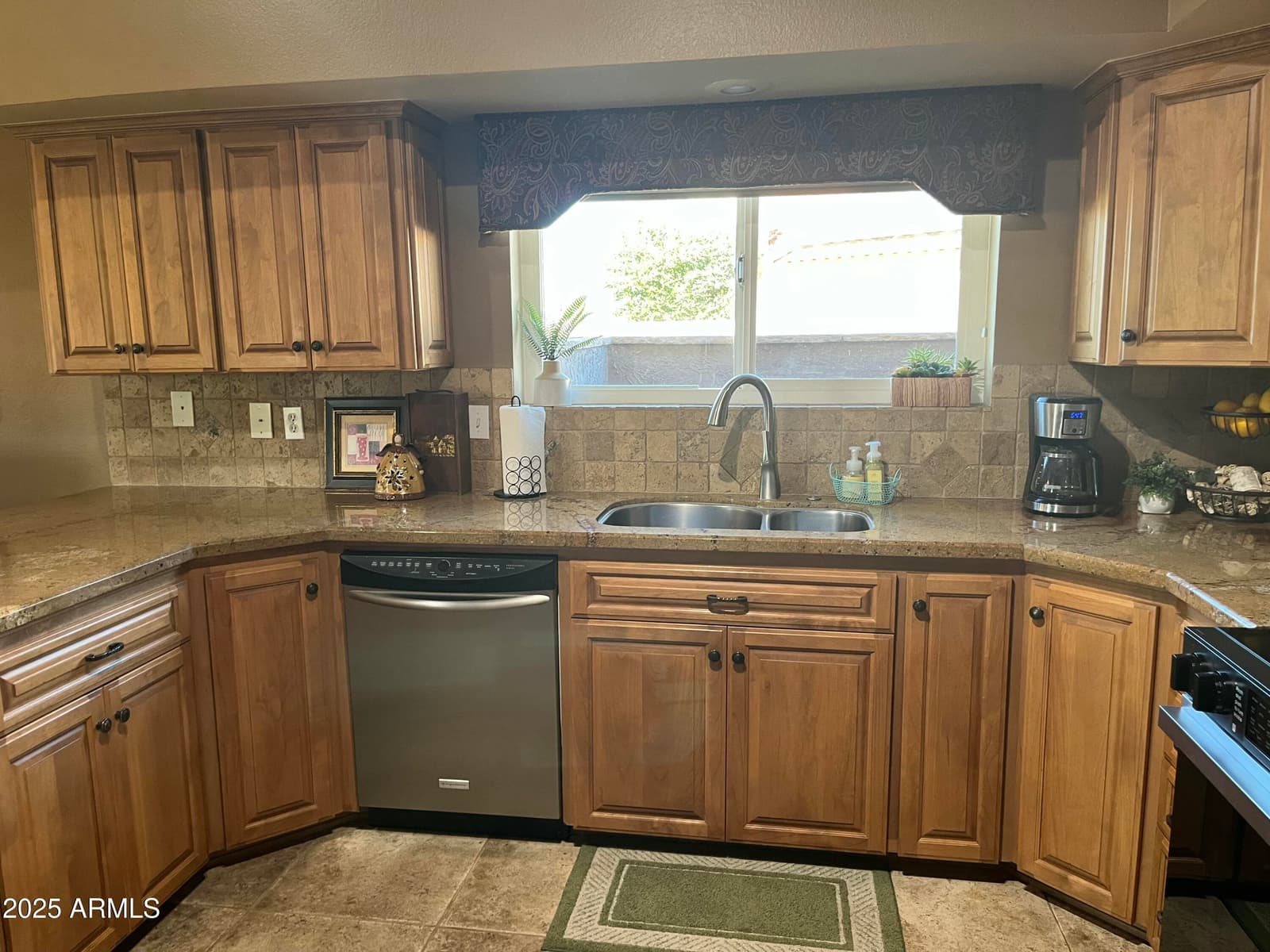 586 W CASA GRANDE LAKES Boulevard N, Casa Grande, AZ 85122 — photo 21 of 54