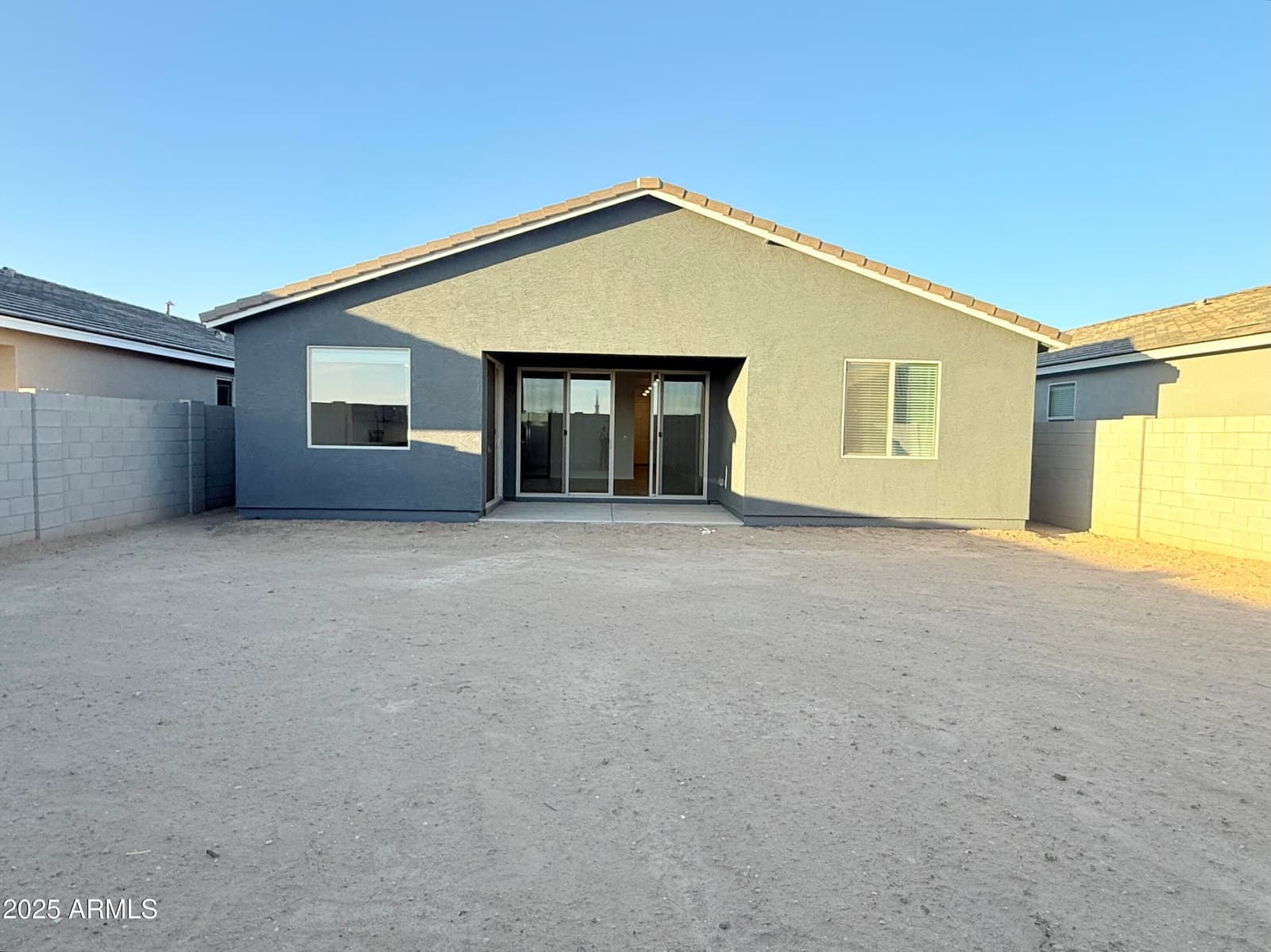 2487 E ROLLING PRAIRIE Lane, San Tan Valley, AZ 85140 — photo 21 of 45