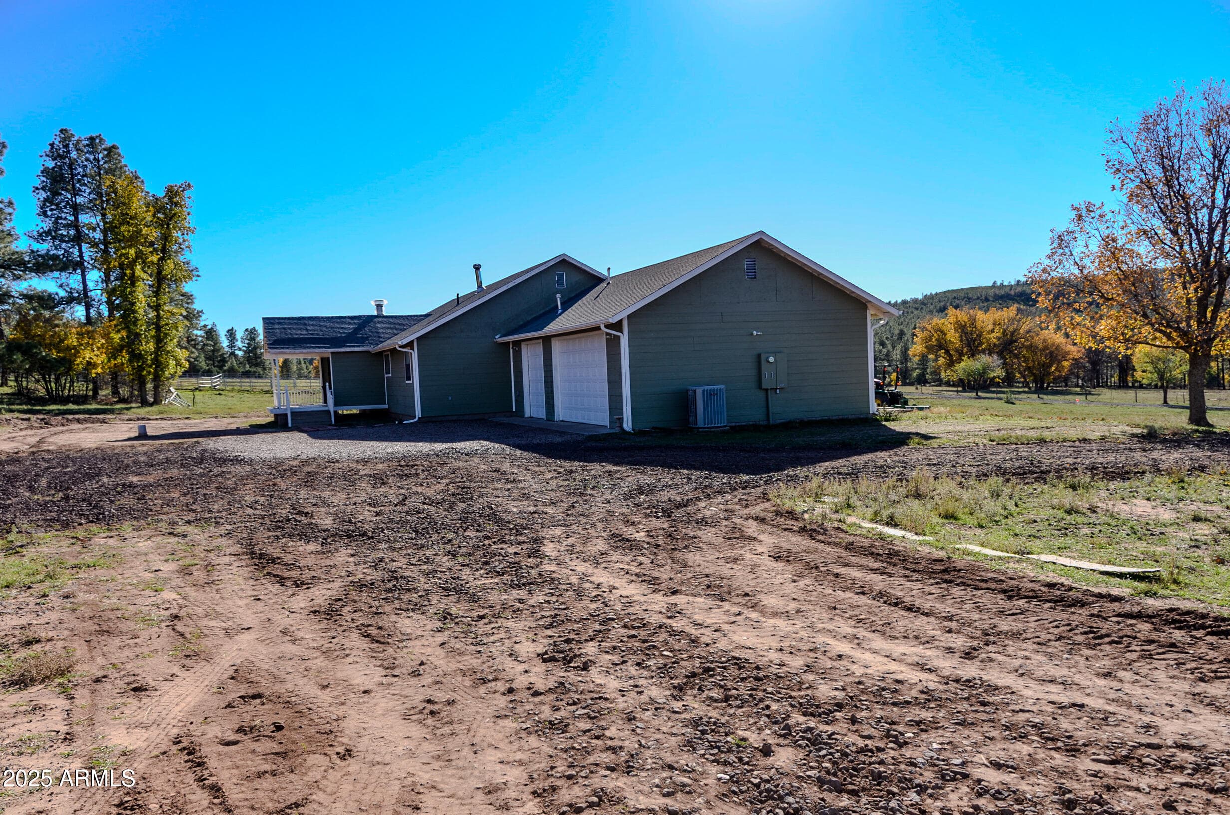 685 KUHN Road, Pinedale, AZ 85934 — photo 4 of 74