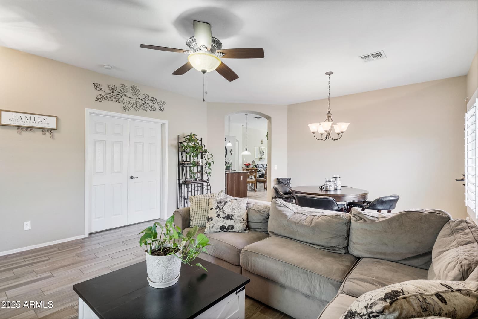 44545 W VINEYARD Street, Maricopa, AZ 85139 — photo 8 of 34