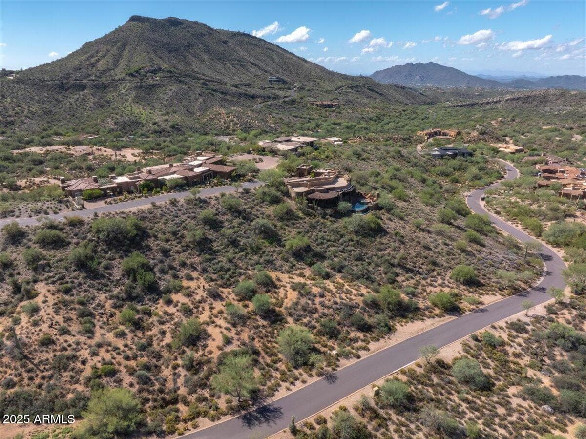 9615 E MADERA Drive, Scottsdale, AZ 85262 — photo 5 of 19