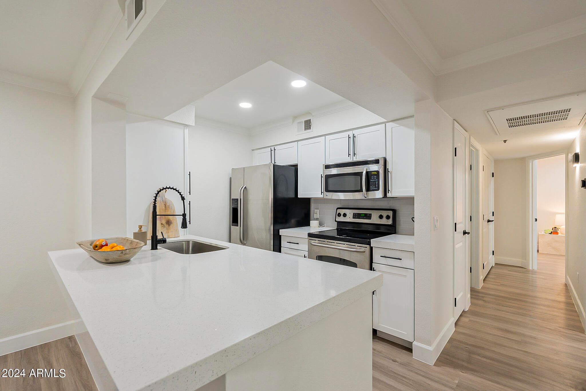 2025 E CAMPBELL Avenue 265, Phoenix, AZ 85016 — photo 9 of 24