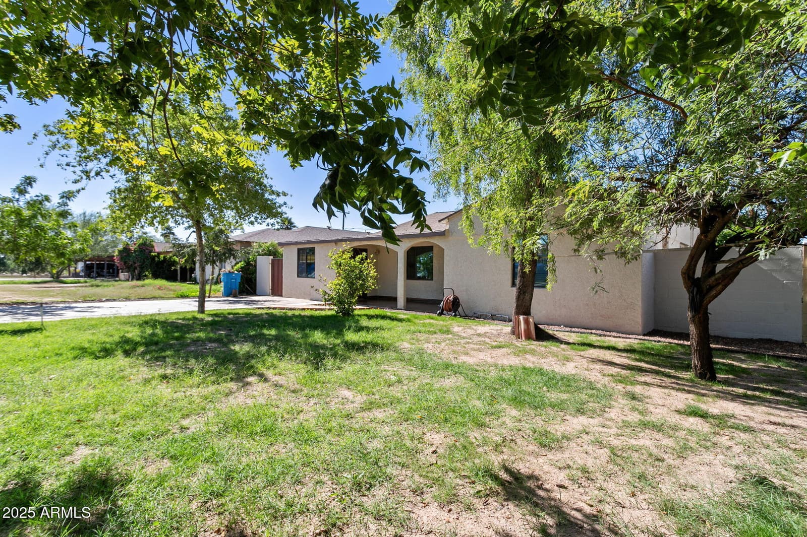 2636 N DAYTON Street, Phoenix, AZ 85006 — photo 4 of 40