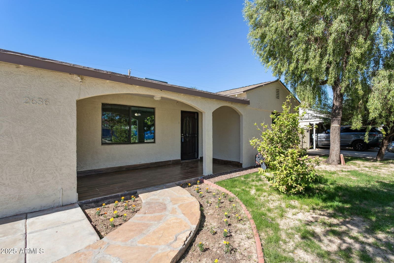2636 N DAYTON Street, Phoenix, AZ 85006 — photo 5 of 40