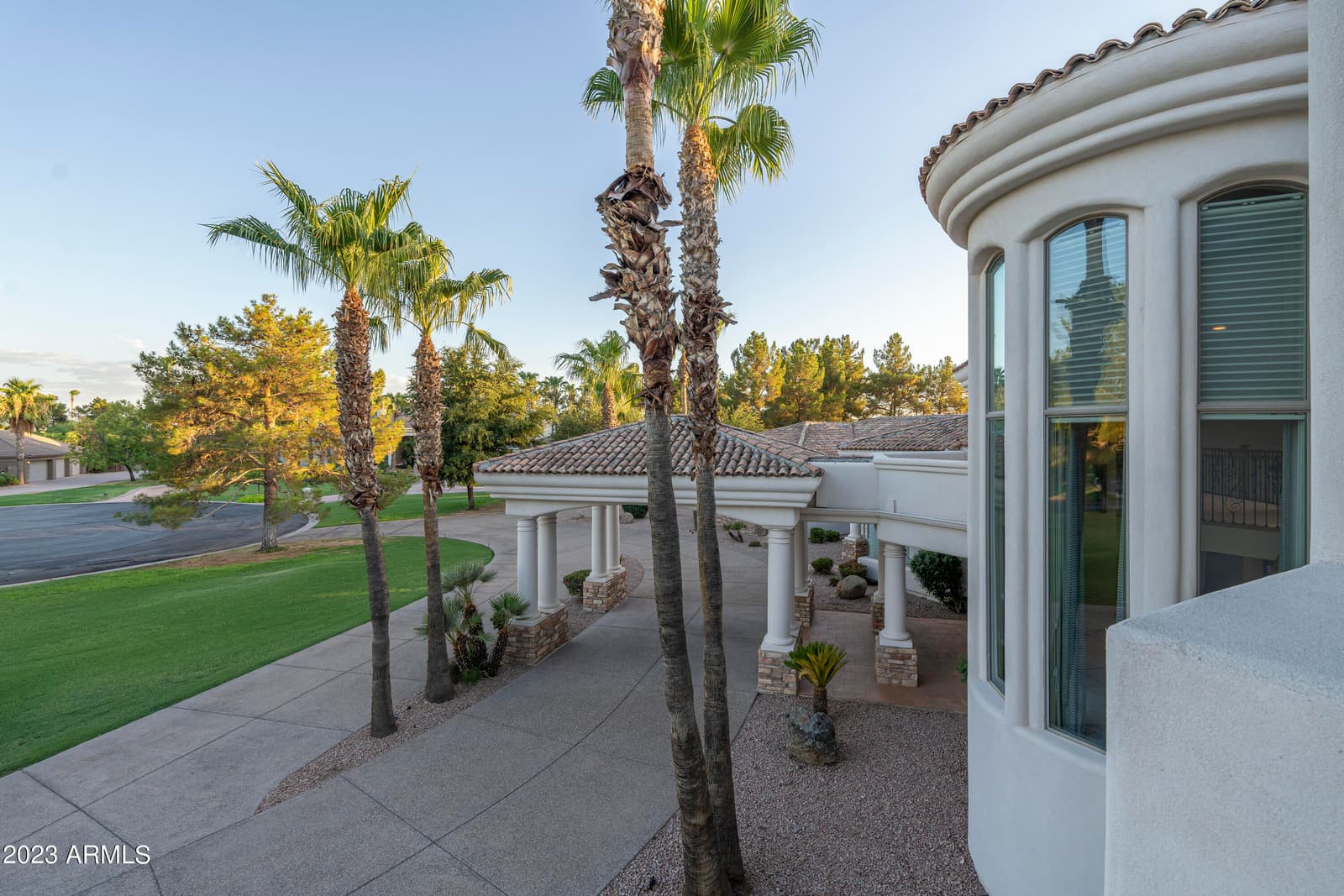 6 E OAKWOOD HILLS Drive, Chandler, AZ 85248 — photo 21 of 122