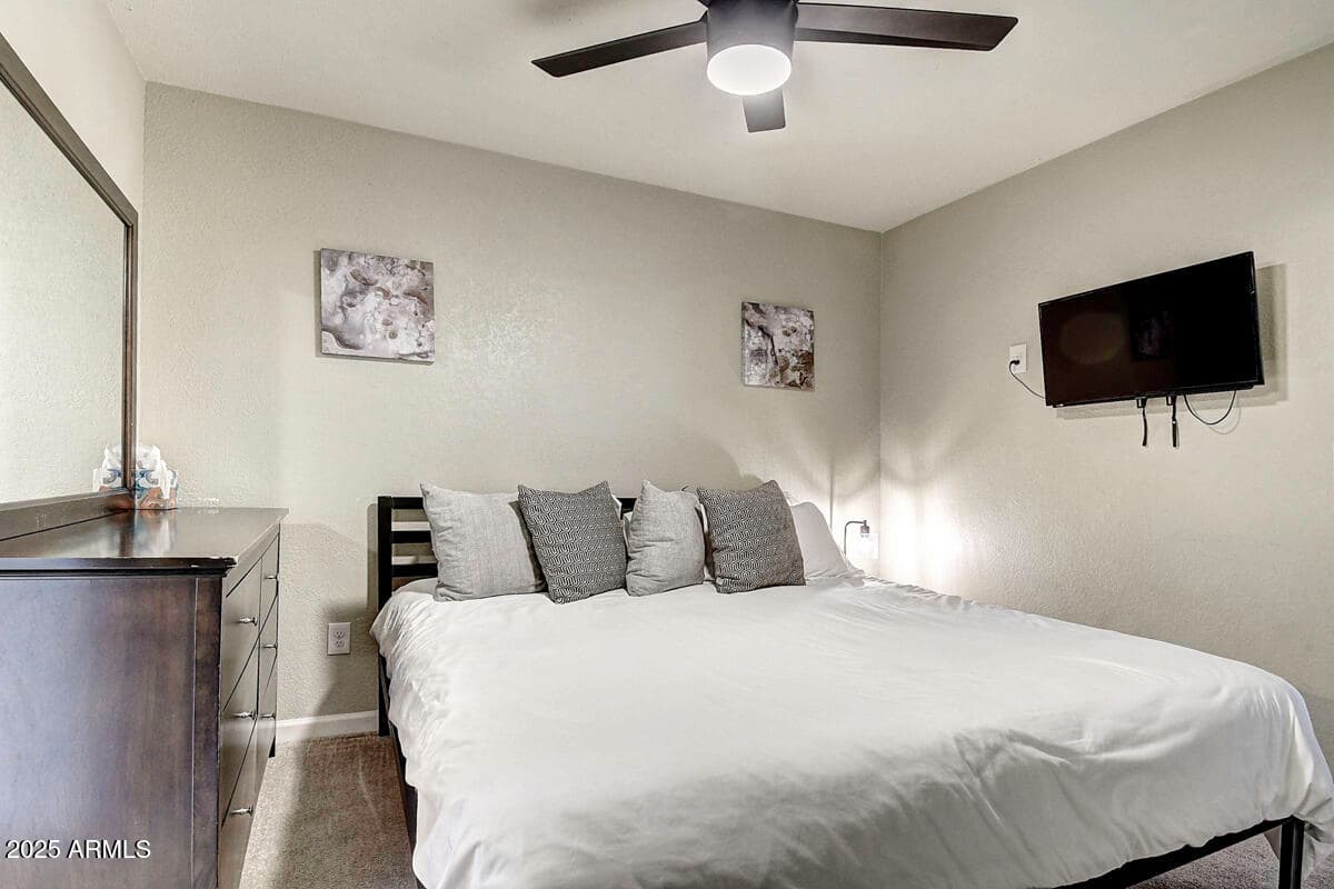 4524 E KELTON Lane, Phoenix, AZ 85032 — photo 27 of 40